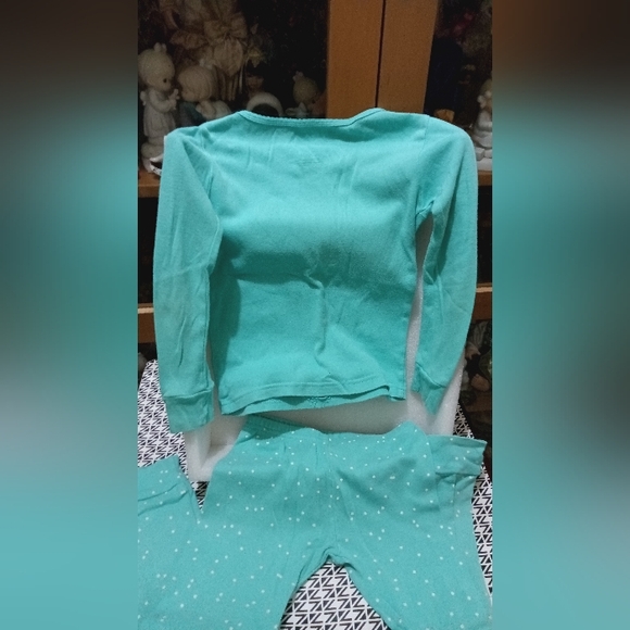 Carter's Teal Pajama Set with Penguin Design - 4T - Picture 13 of 13